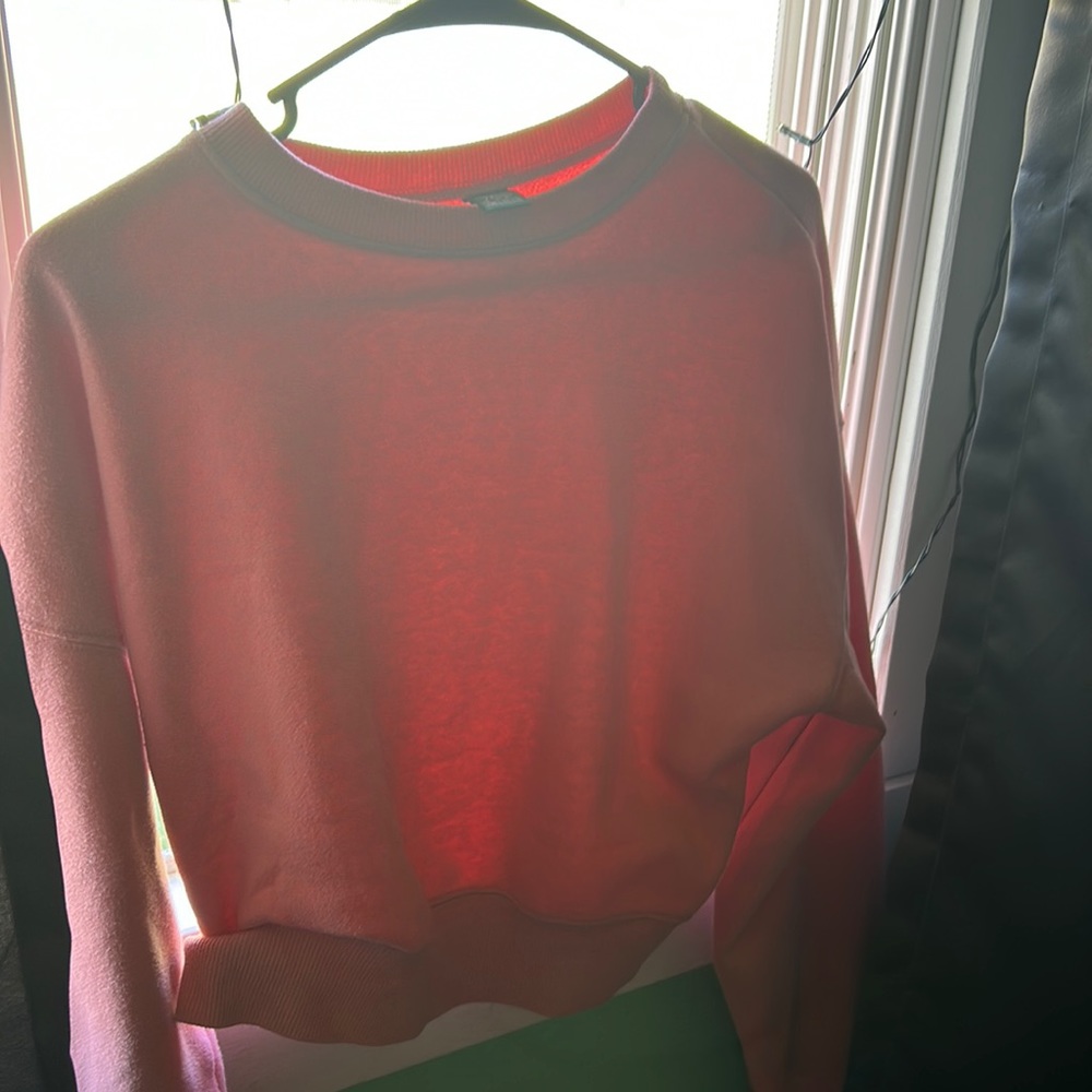 Beautiful, pink, fuzzy sweatshirt, size large